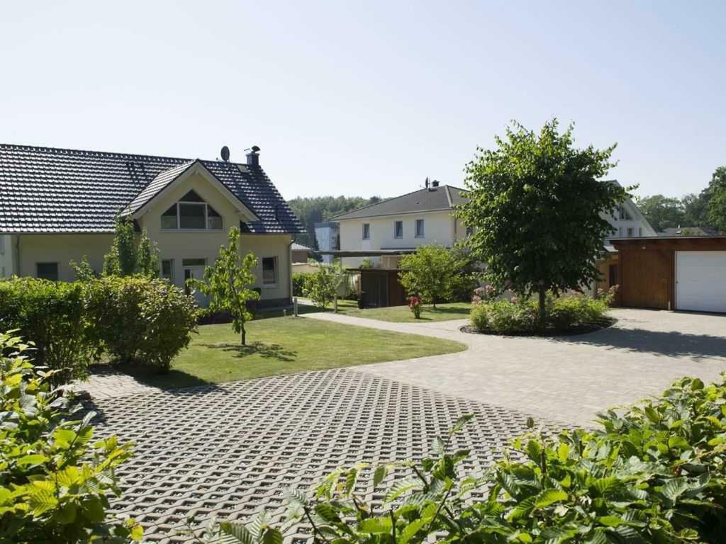 Ferienwohnung Am Waldesrand Sellin  外观 照片